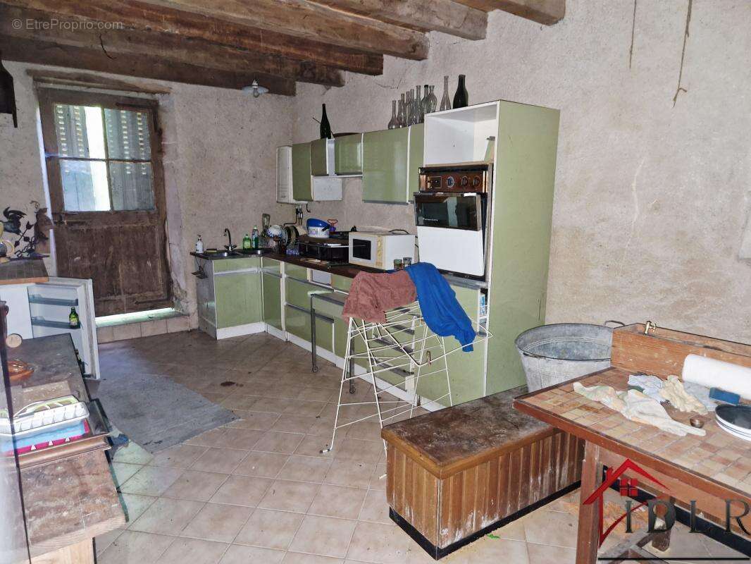 Maison à FRESNES-SUR-APANCE