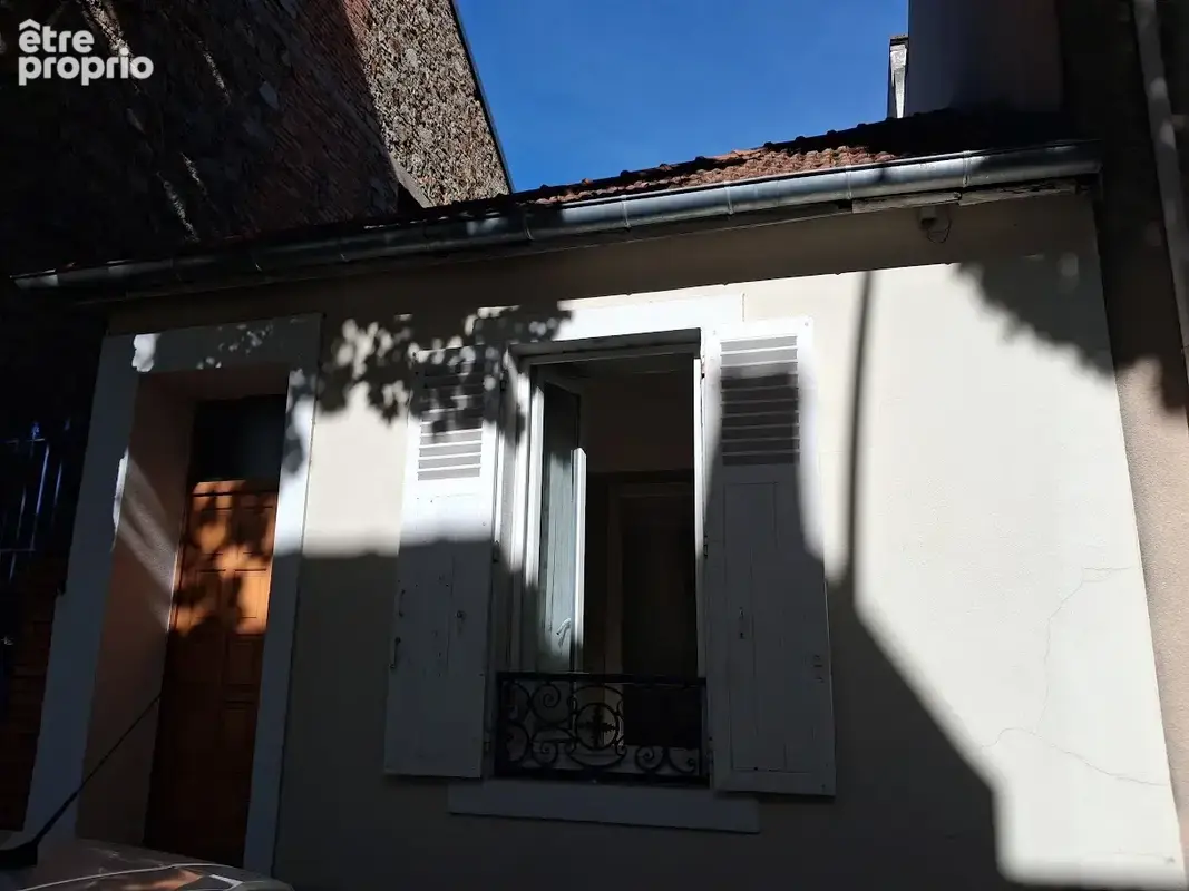 Vichy, proche hôtel de ville, maison de 113 m2 à rénover ou à  transformer en plusieurs appartements - photo 17