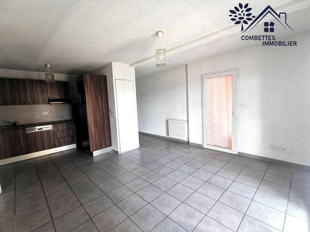 Appartement à JUVIGNAC