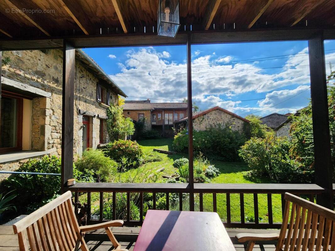 Photo 1 - Maison à SAINT-MATHIEU