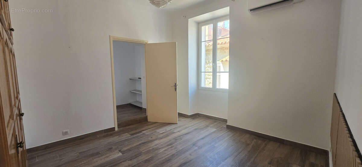 Tres bel appartement 2 chambres  et balcons à Propriano - photo 7