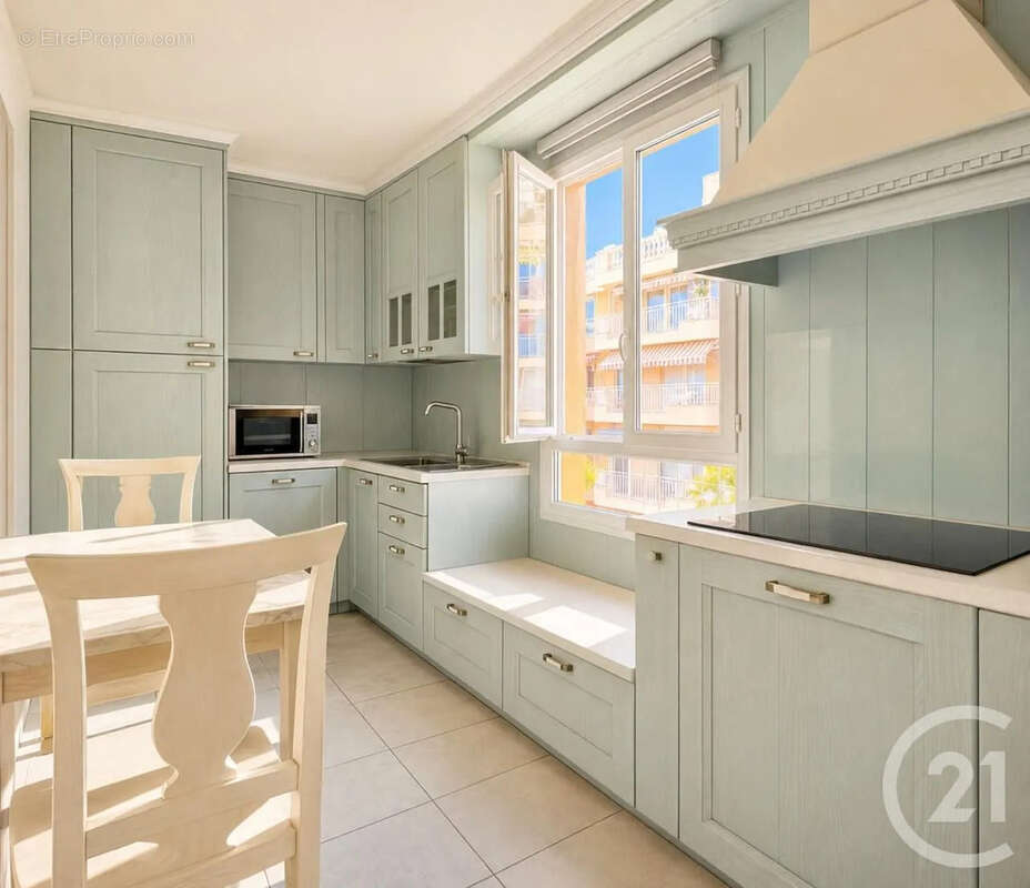 Appartement à MENTON