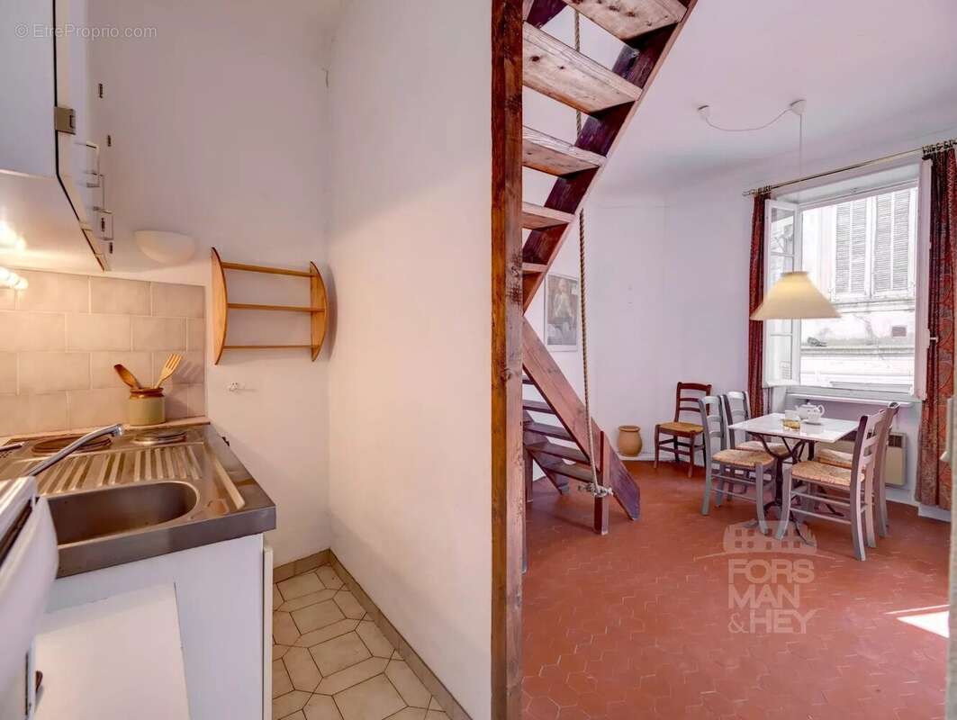 Appartement à VENCE