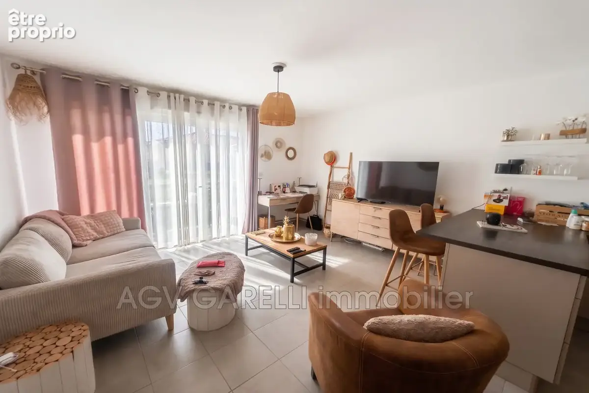 Appartement 2 pièces 7 m² à vendre à Toulon (83000) - photo 2