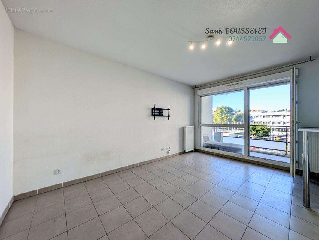 Appartement à MARSEILLE-15E