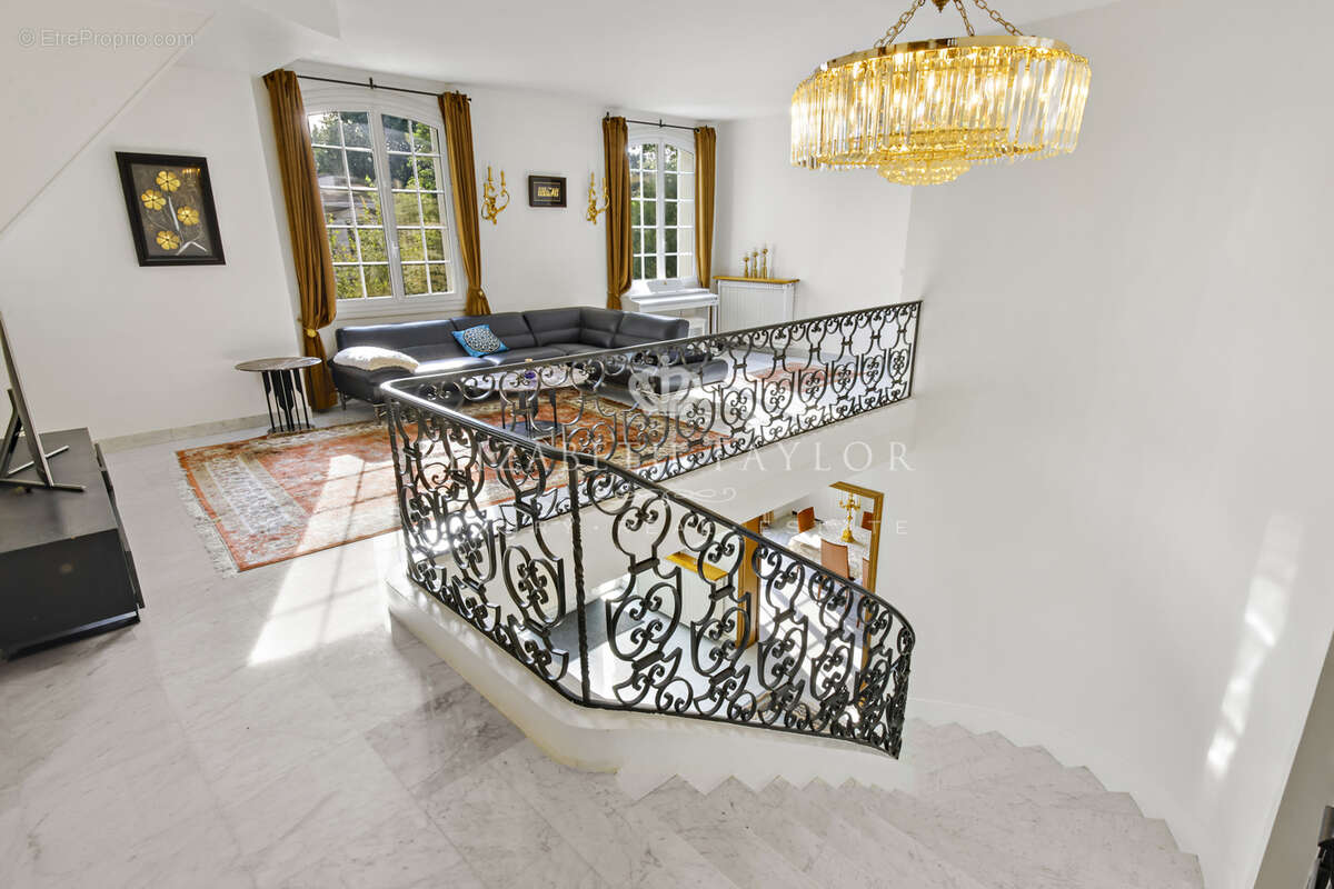 Maison à LE VESINET