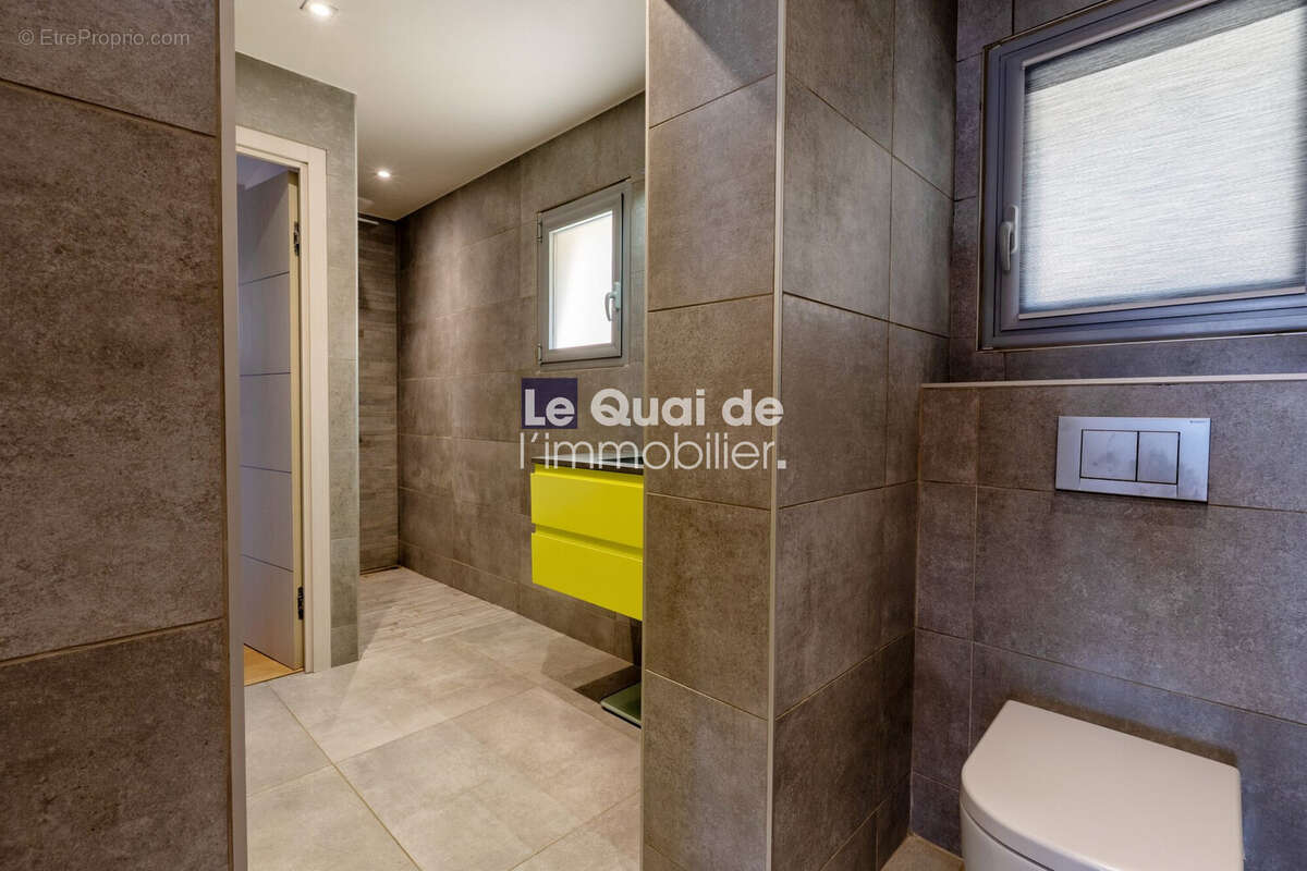 Maison à FONTANIL-CORNILLON