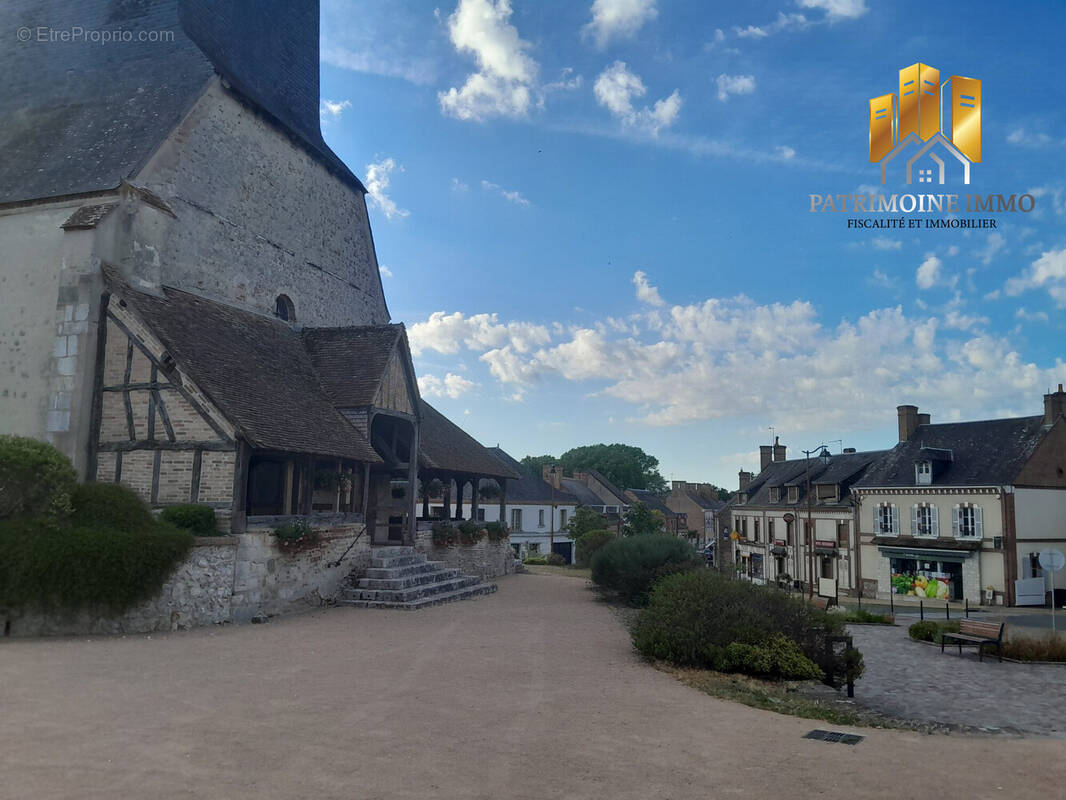 Commerce à BRINON-SUR-SAULDRE