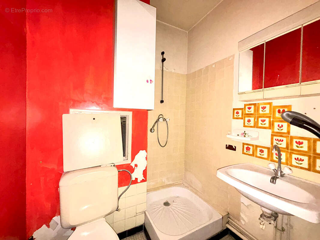 Appartement à PARIS-18E