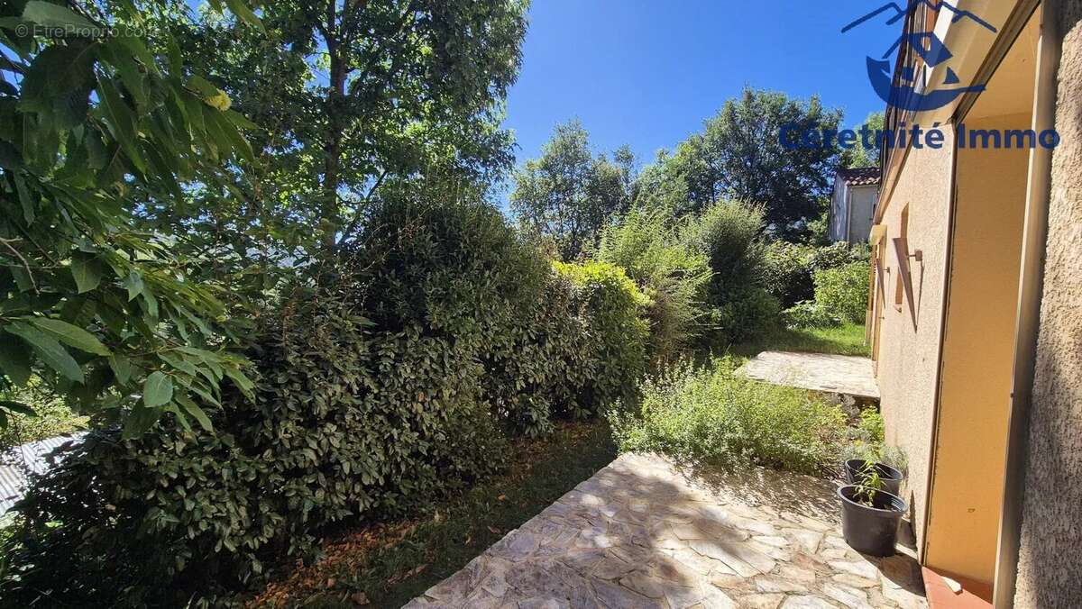 Maison à SERRALONGUE