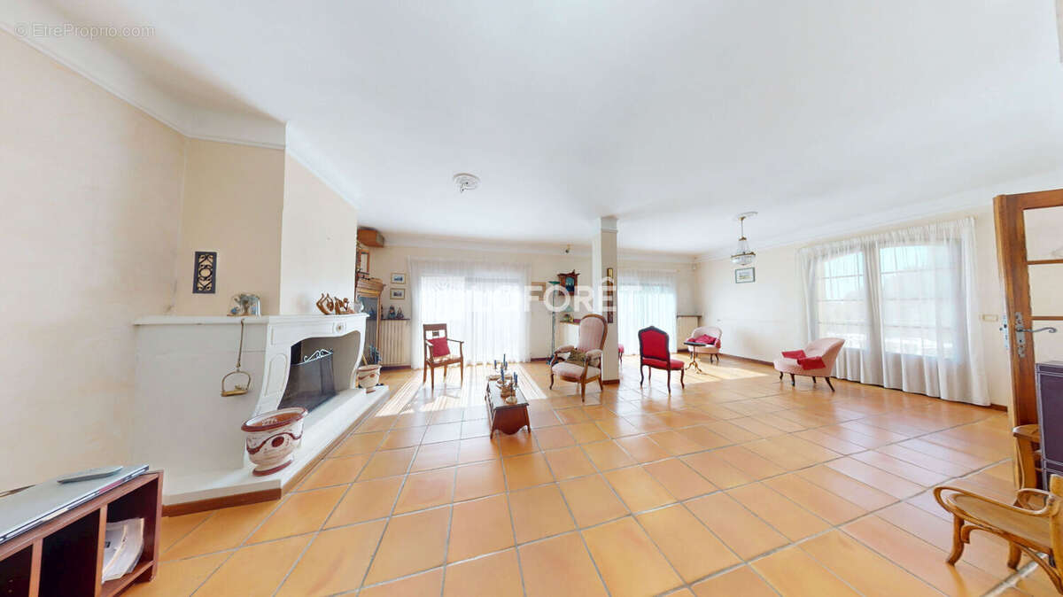 Maison à SALON-DE-PROVENCE