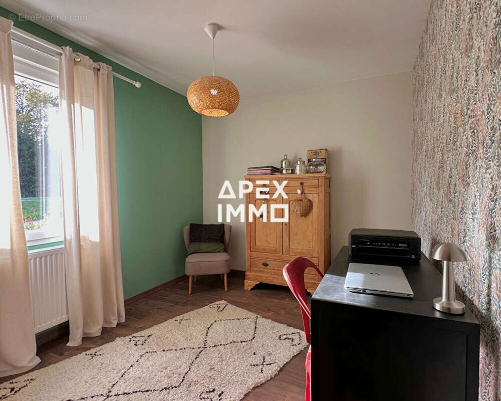 Maison à BRAY-EN-VAL