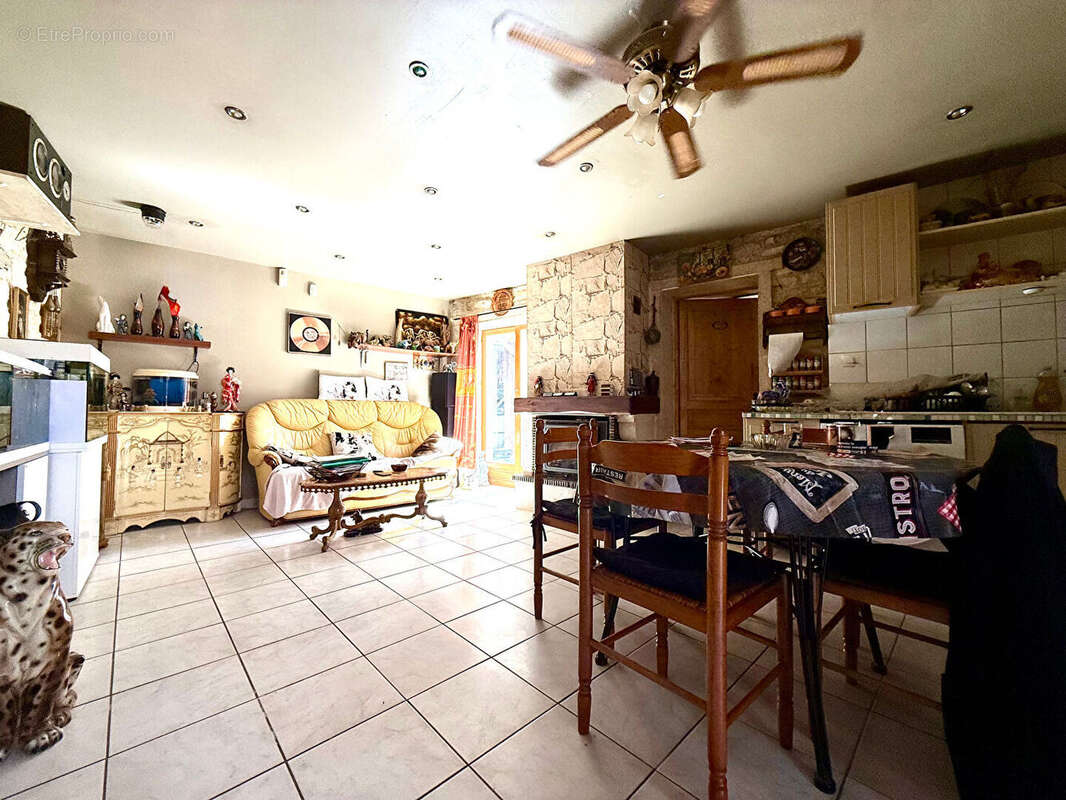Maison 55m² à villeneuve-la-comtesse - photo 4