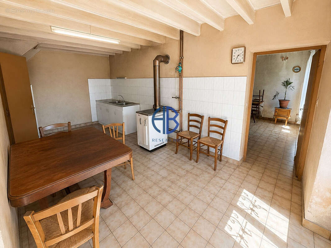Maison de 92 m² Aux Avenières Veyrins-Thuellin - photo 3