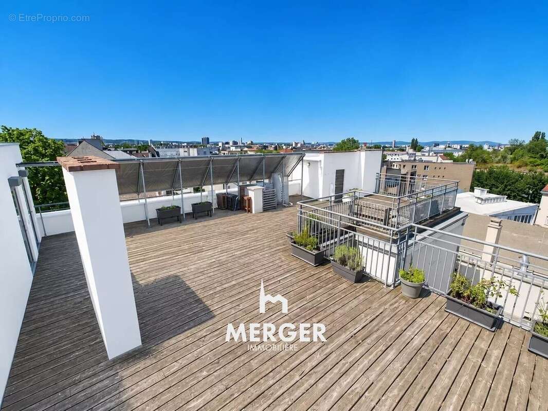 L'elegance de l'ancien,  le privilege d'un rooftop - photo 2