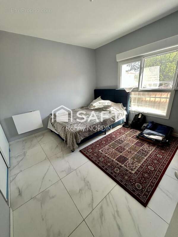 Maison 165 m² à Castillon-La-Bataille  - photo 8
