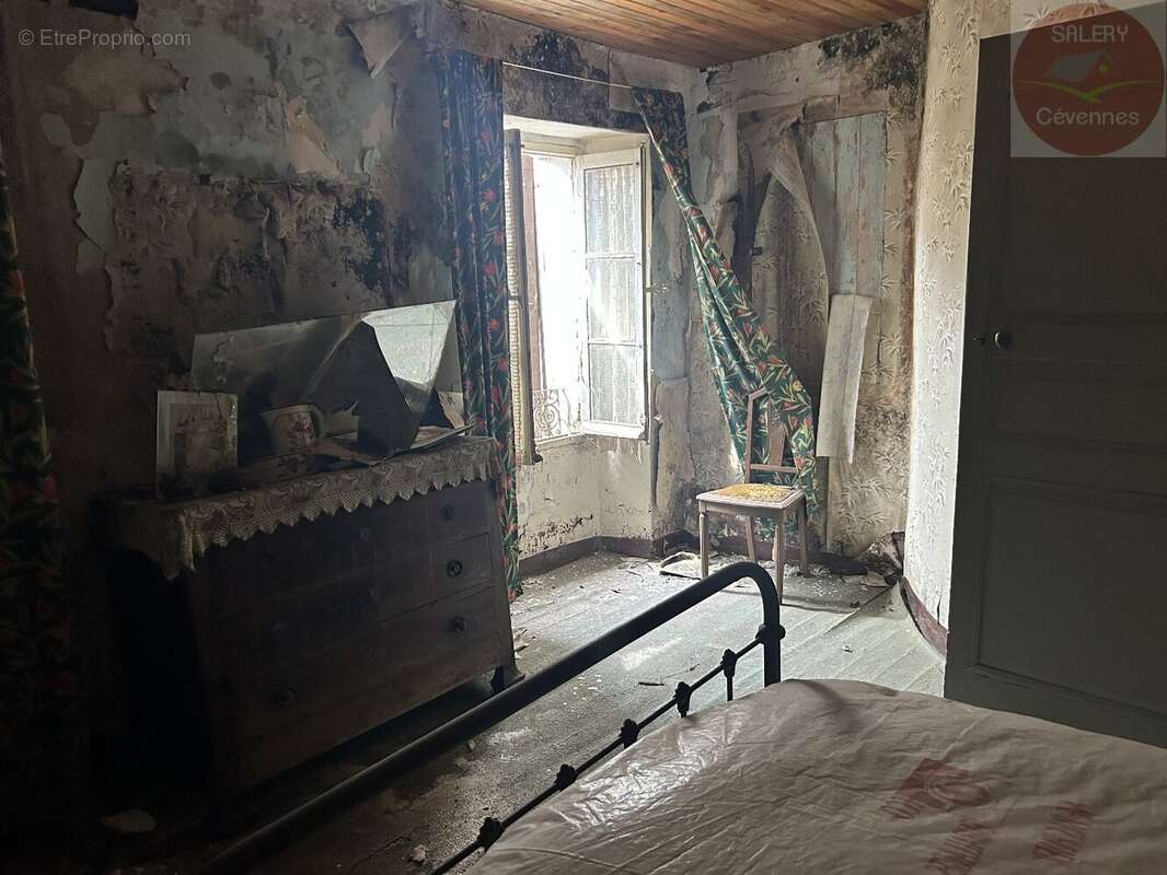 Maison à SAINT-ETIENNE-VALLEE-FRANCAISE