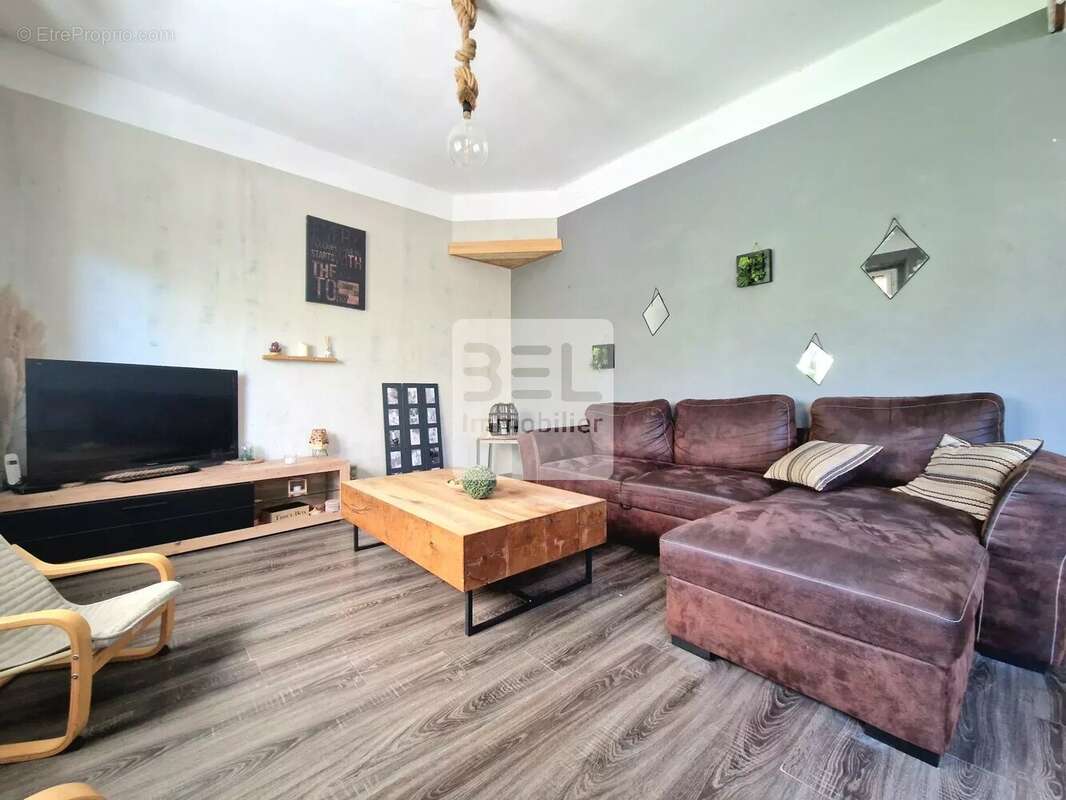 Maison à BAGNOLS-SUR-CEZE