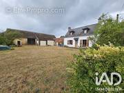 Photo 1 - Maison à MONTFORT-LE-GESNOIS