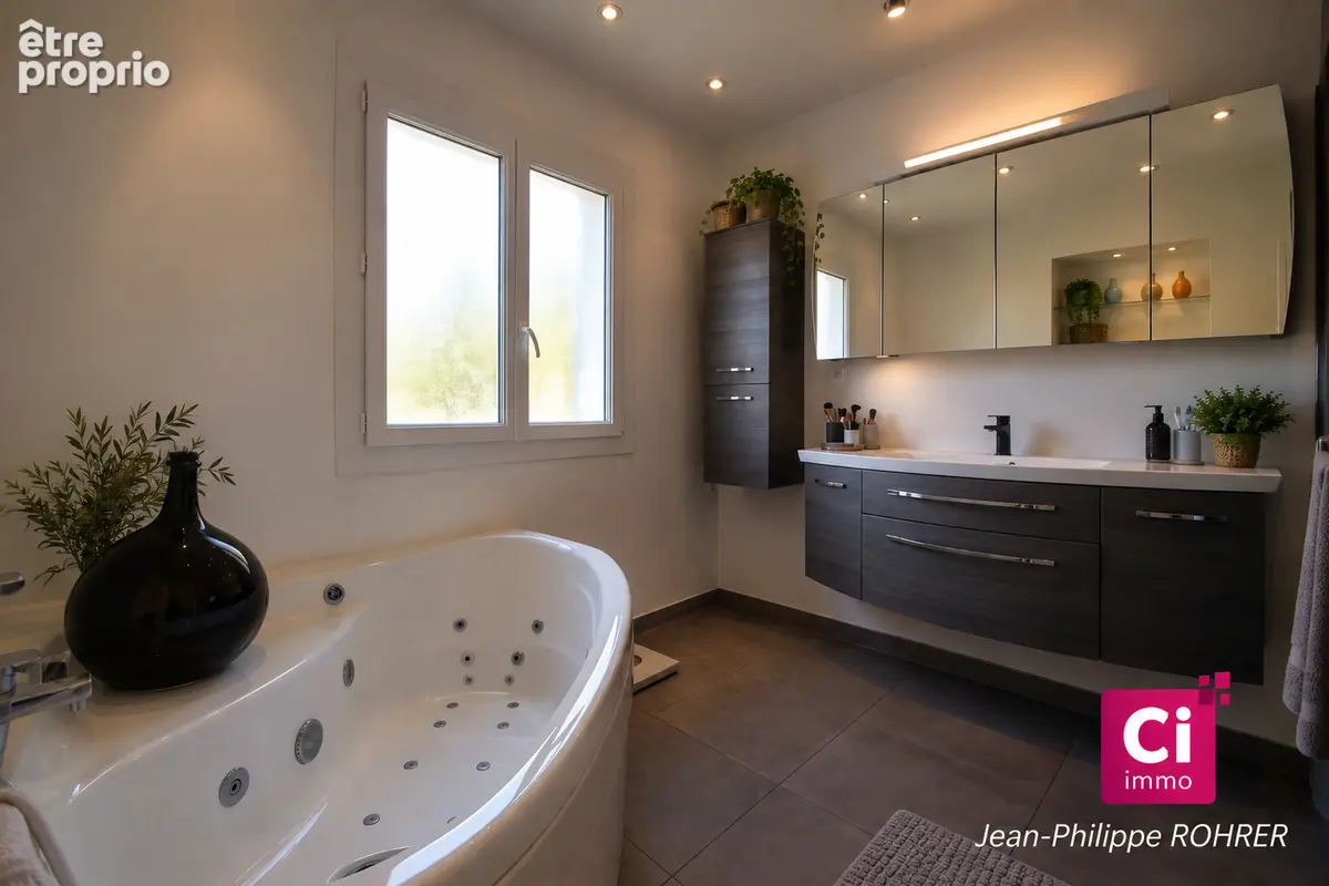 Maison récente 4 pièces avec piscine à vendre à Besse-sur-Issole - photo 9