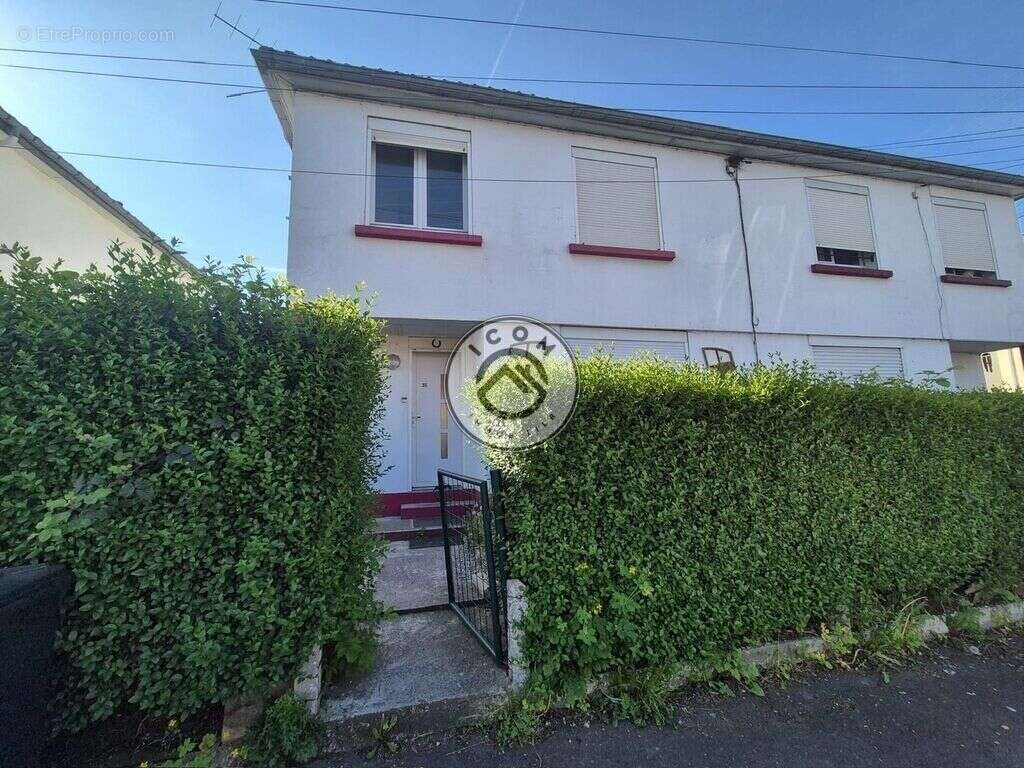 Maison à LOUVROIL
