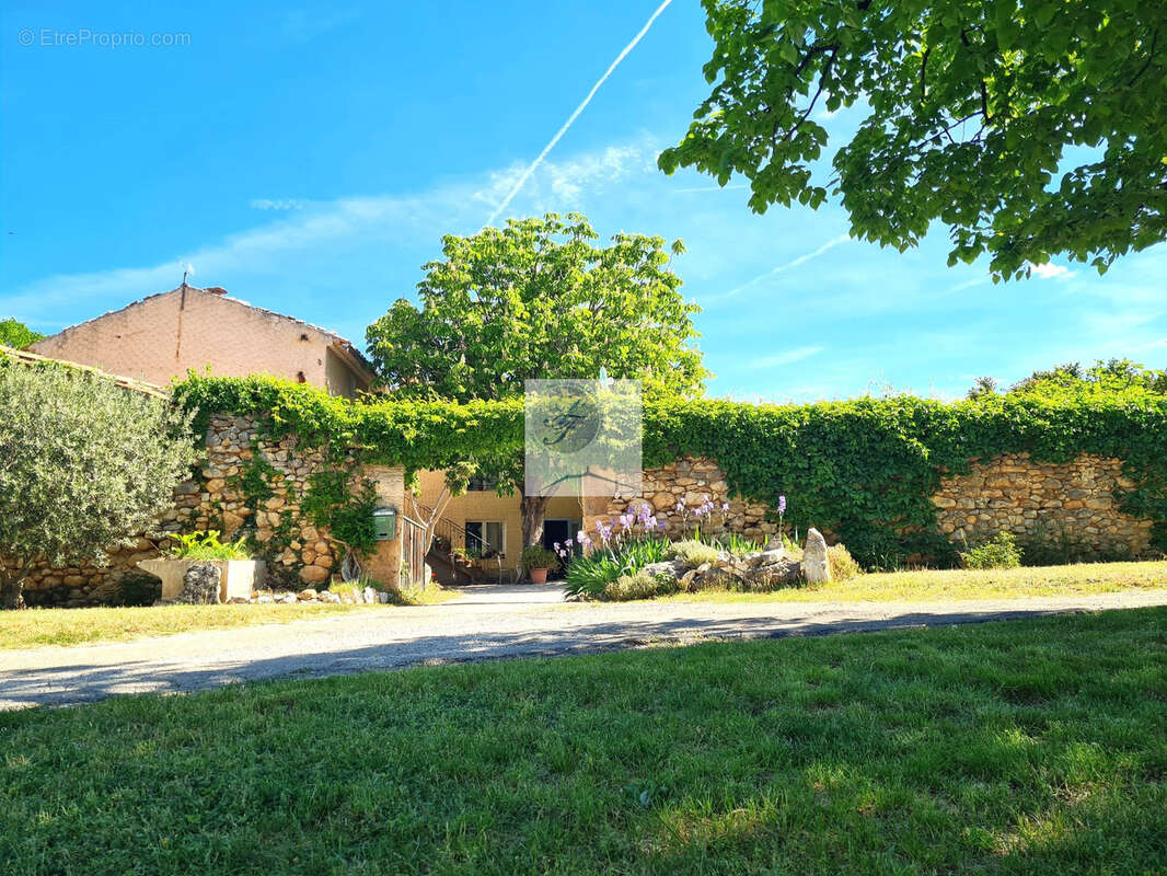 Maison à BEDOIN