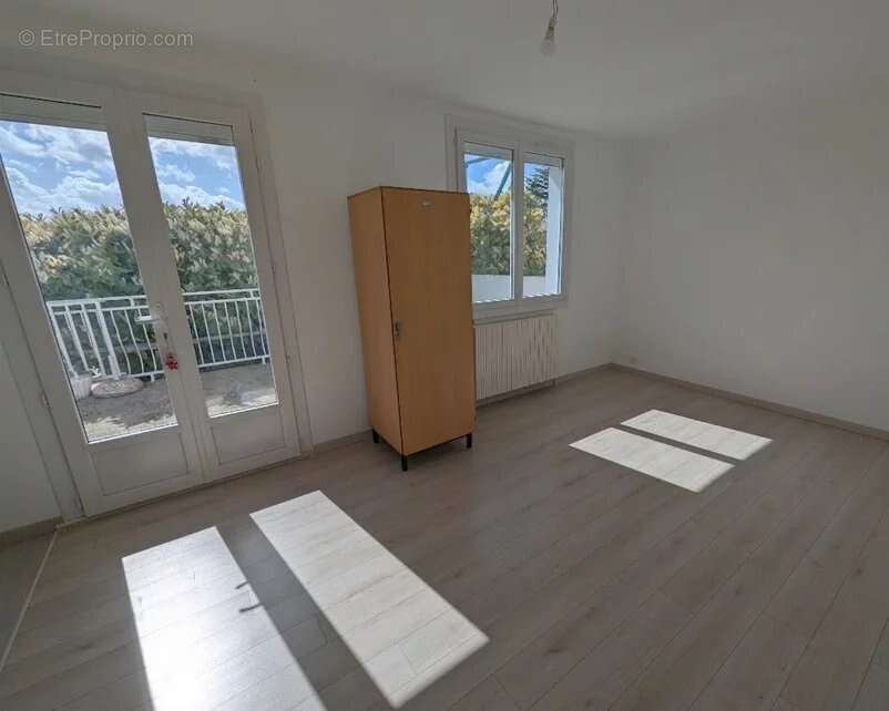 Maison à JAUNAY-CLAN