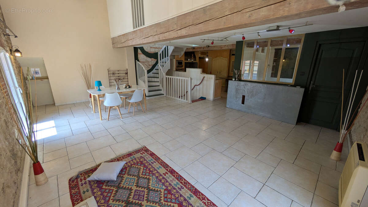 Maison + exterieur + garage + appt t2 independant - argeles sur mer - photo 4