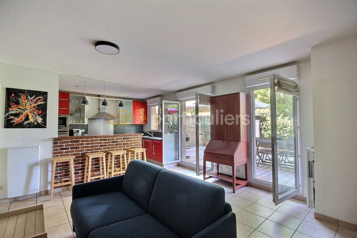Appartement à CHATILLON