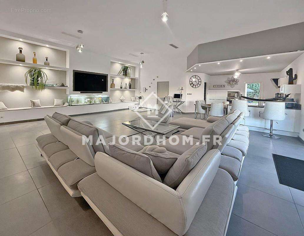 Maison à SEPTEMES-LES-VALLONS