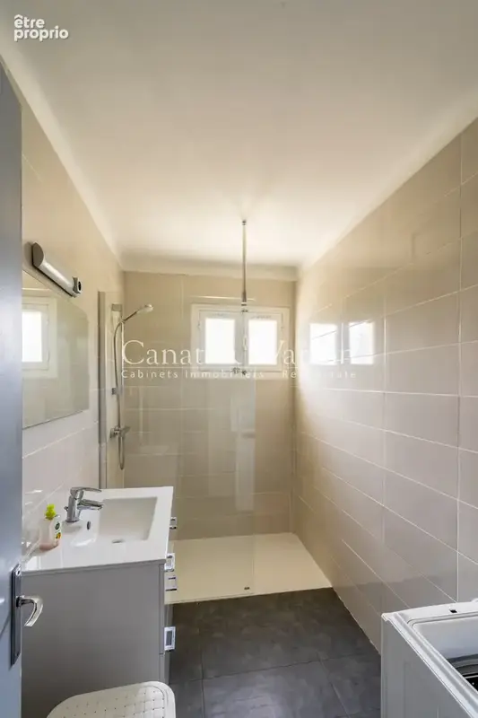 Rayol-canadel: à 700 m de la plage de pramousquier, villa avec fort potentiel & vue collines - photo 10