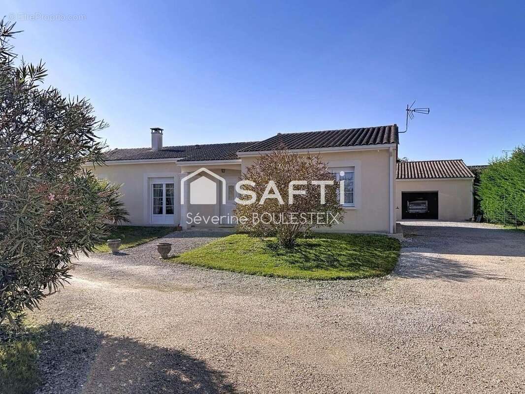 Photo 3 - Maison à LA COURONNE