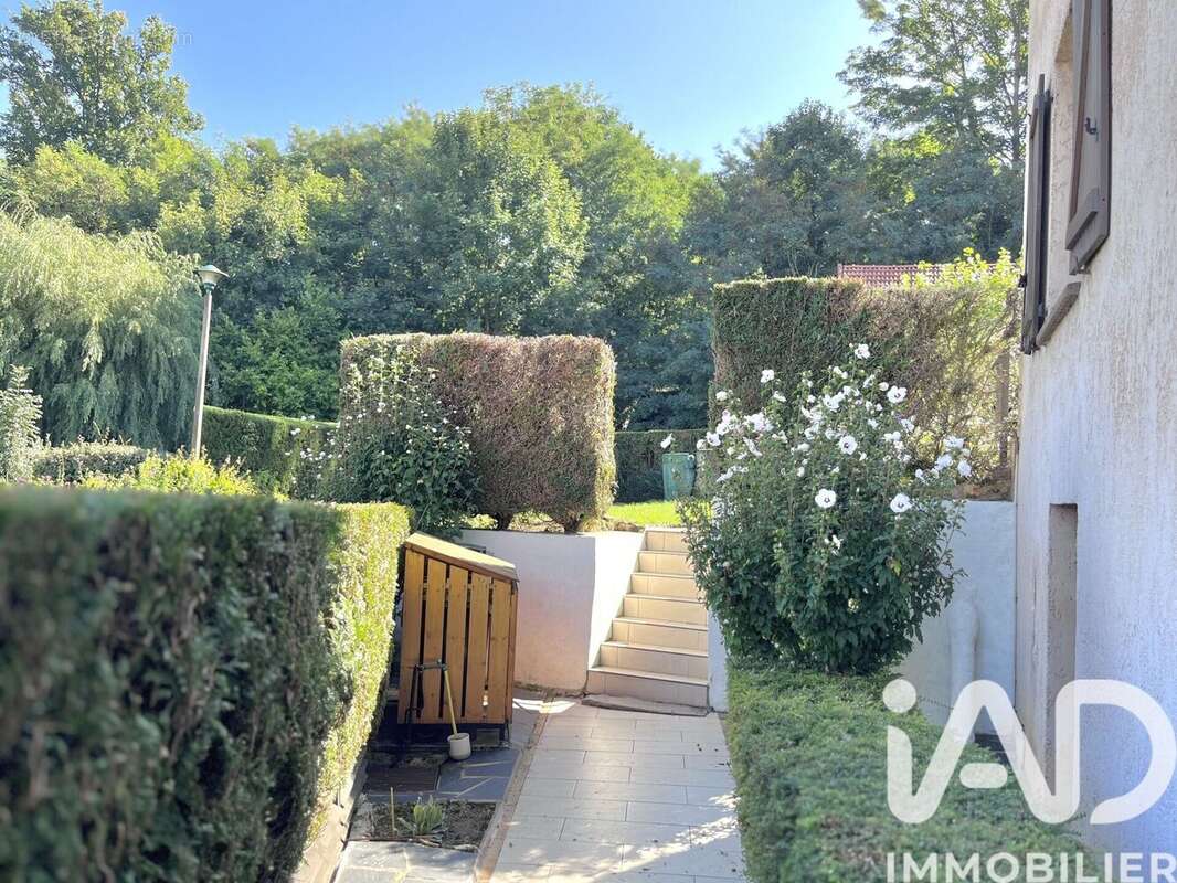 Photo 6 - Maison à VILLEBON-SUR-YVETTE