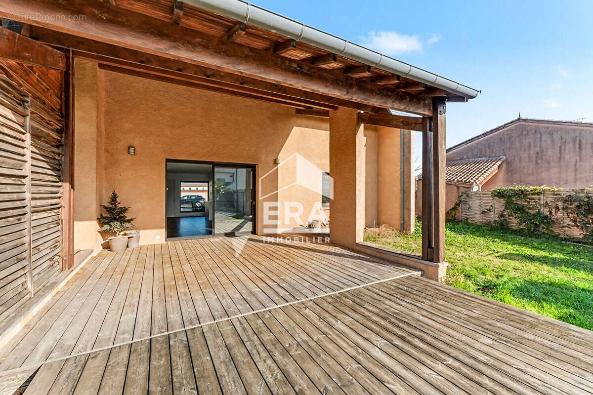 Maison à AUCAMVILLE