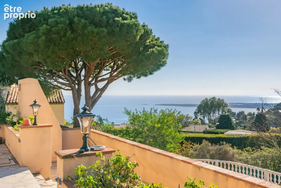 Super-cannes – propriété avec vue mer panoramique – permis de construire purgé - photo 3