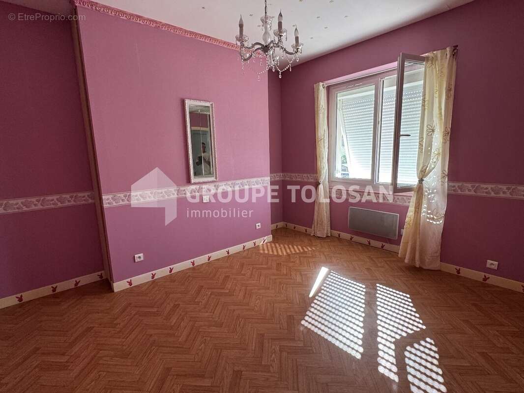 Appartement 71 m² à Castres  - photo 4