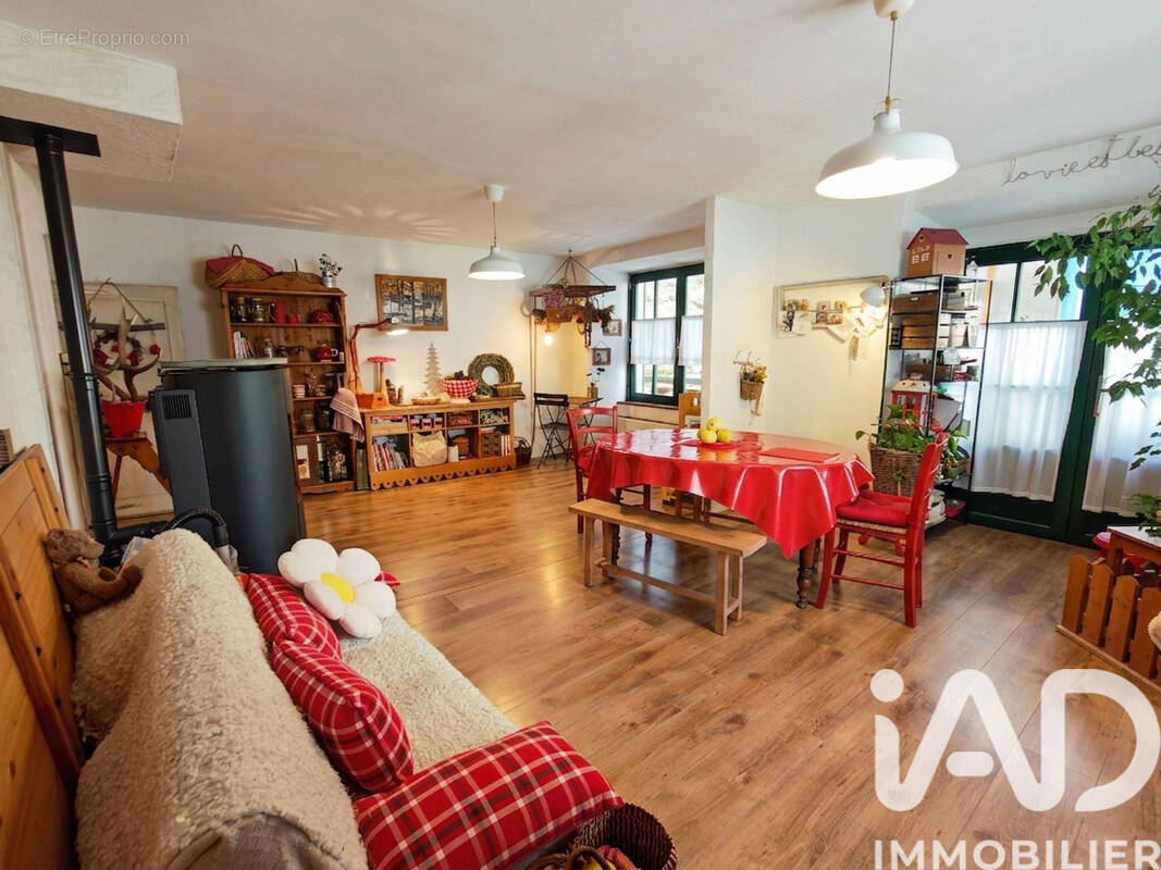 Photo 1 - Maison à MENS