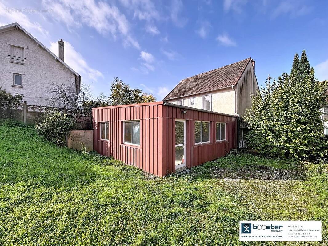 Maison à SAINT-YRIEIX-LA-PERCHE