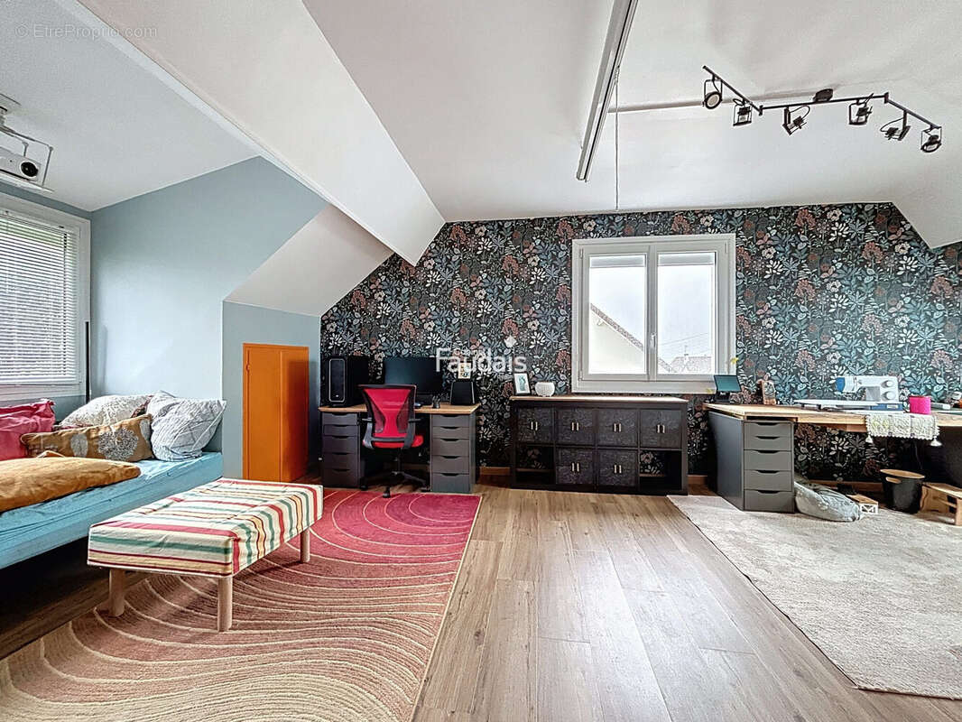 Maison 236 m² à Isigny-Sur-Mer  - photo 8