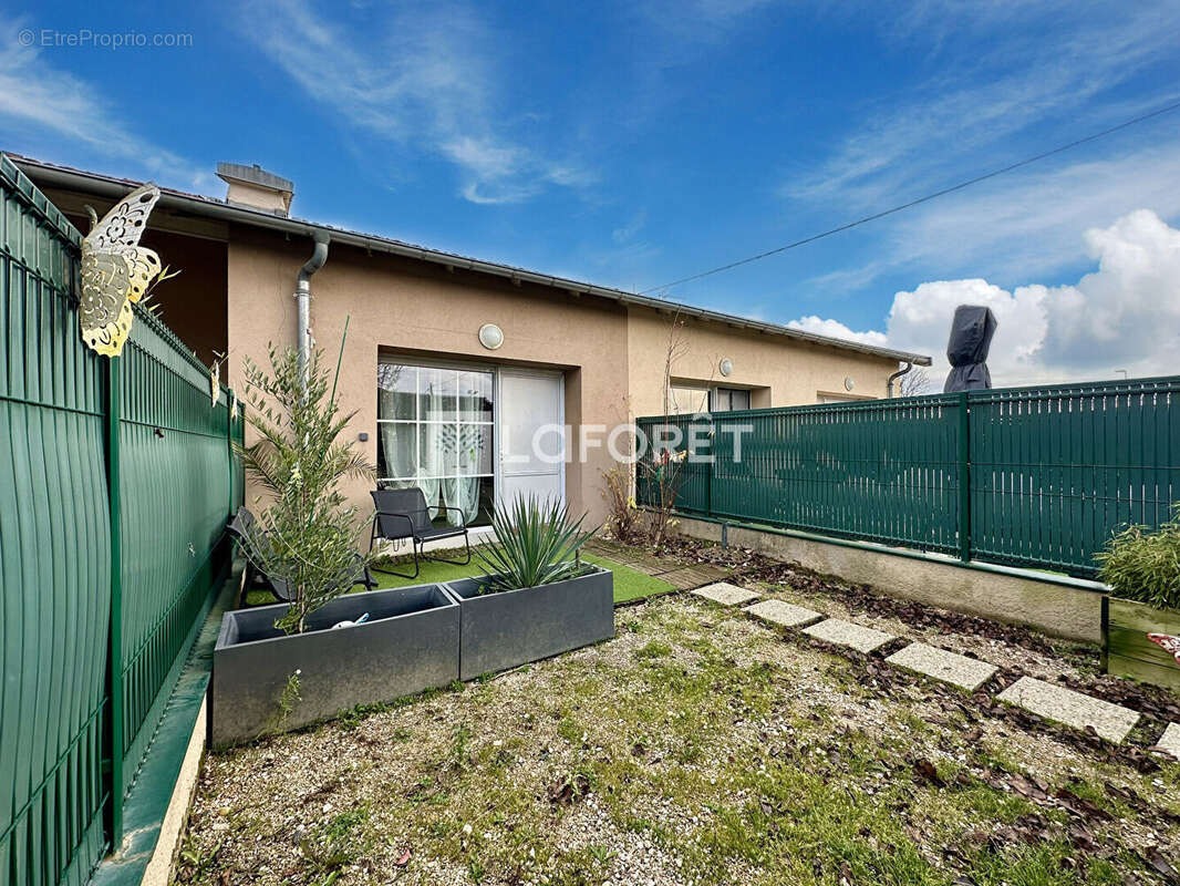 Appartement à MARLIEUX