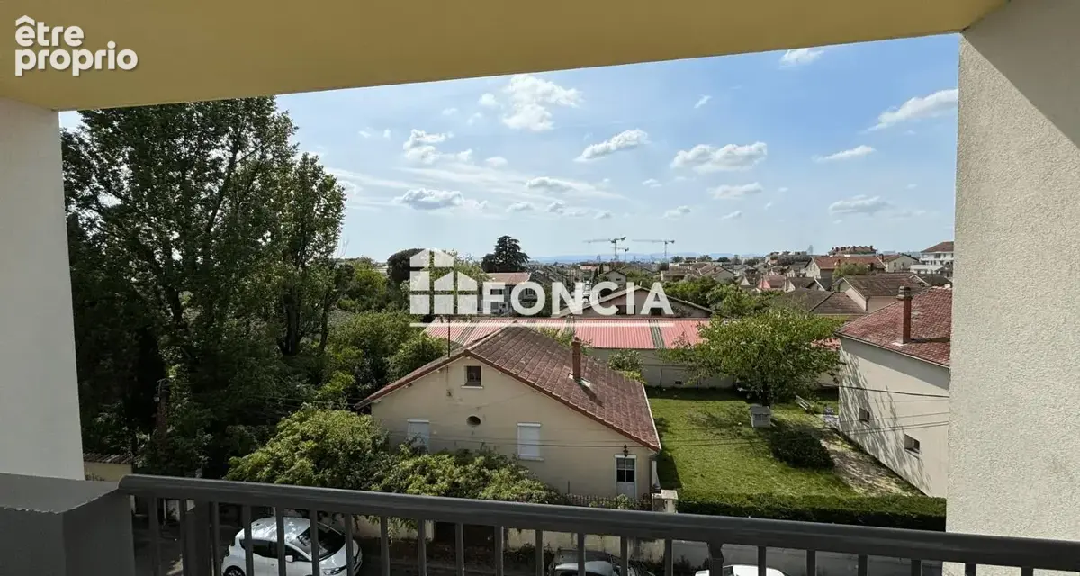 Opportunité T3 dernier étage avec grande terrasse. Vue sur LYON - photo 8