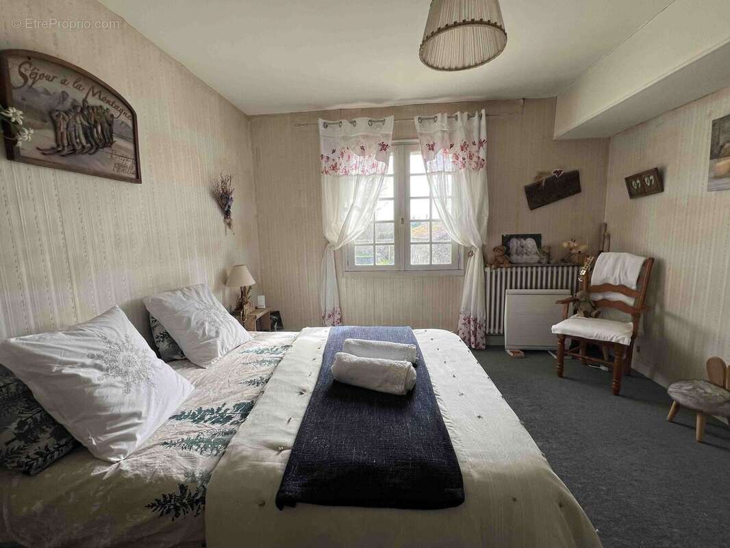 Maison à ANSAC-SUR-VIENNE