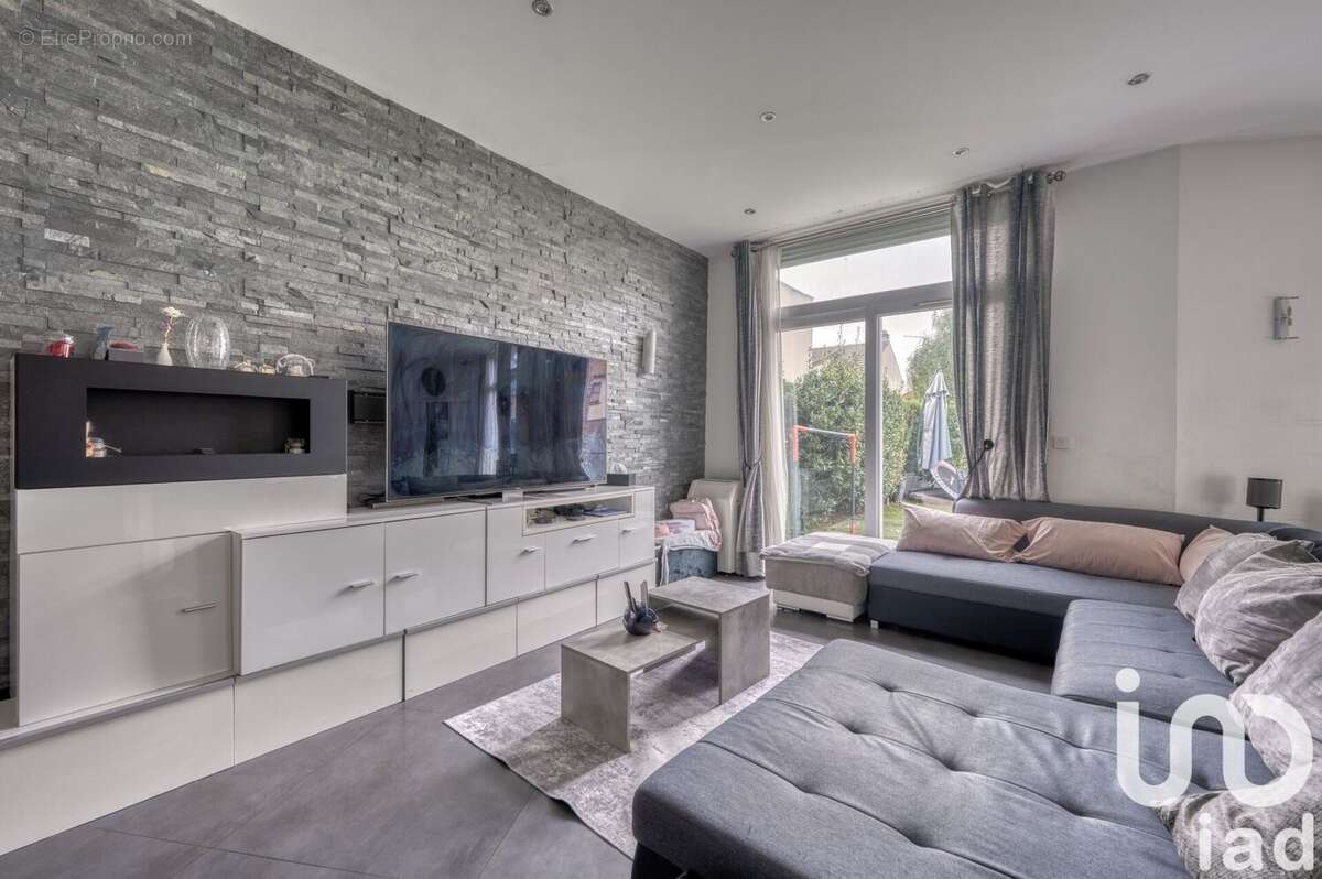 Photo 5 - Maison à LE PLESSIS-ROBINSON