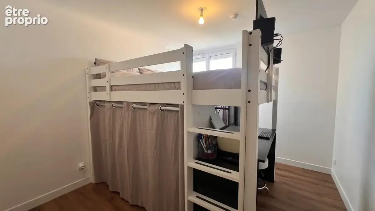 QUIMPER (29) — À VENDRE - Appartement T3 de 60,57 m² AU 6ᵉ et dernier — Balcon - Cave - photo 9