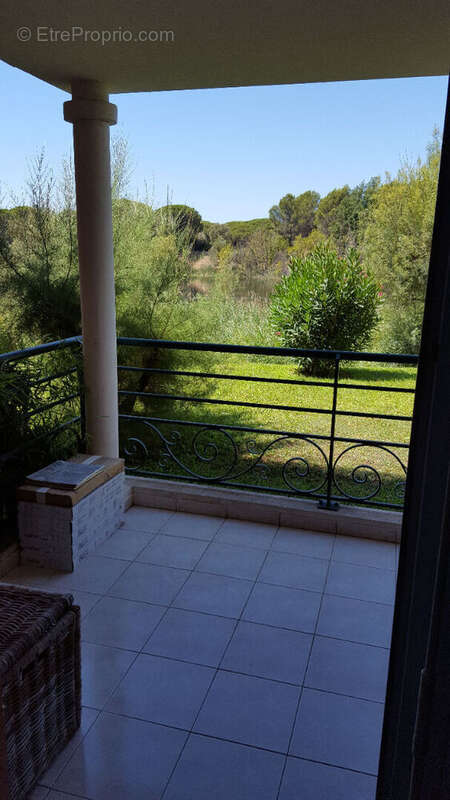 Appartement à FREJUS