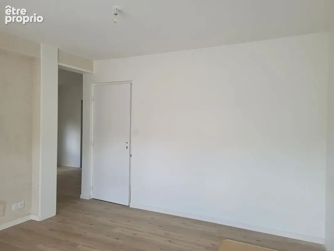 Vient d'être vendu par l'agence ! Nouveauté au Cabinet Diard Immobilier ! Appartement T2 Centre de DOMAGNE - photo 5
