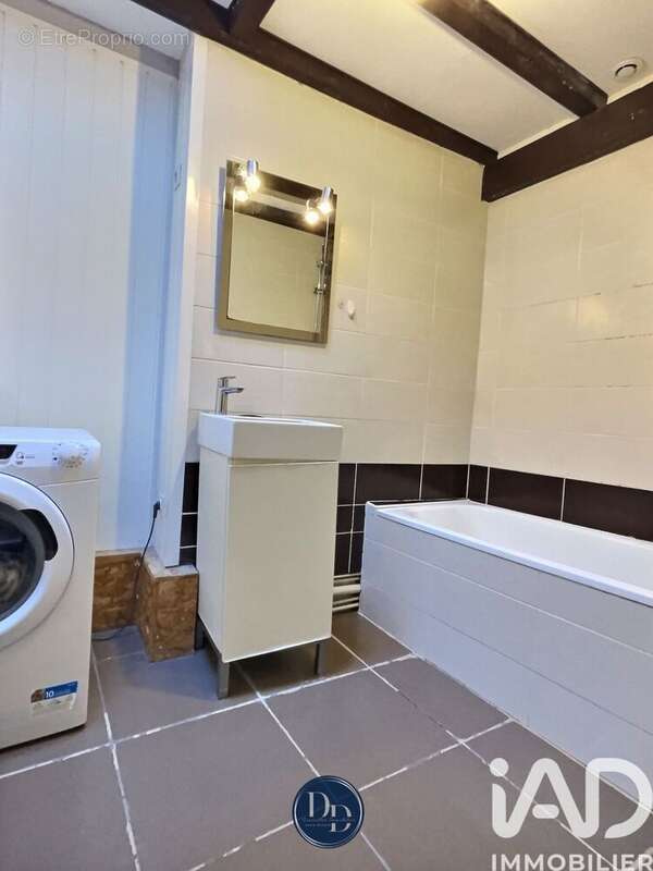 Photo 3 - Appartement à ARS-SUR-MOSELLE