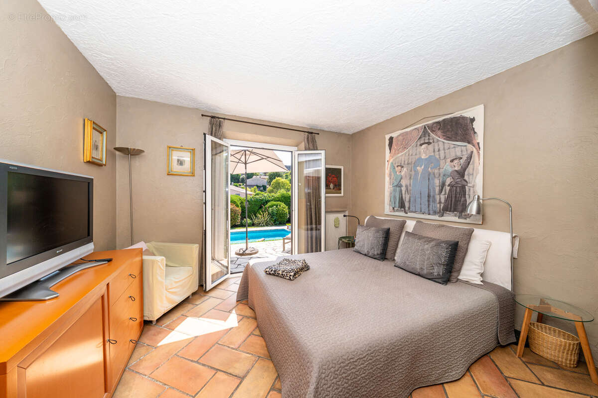 Maison à LA COLLE-SUR-LOUP