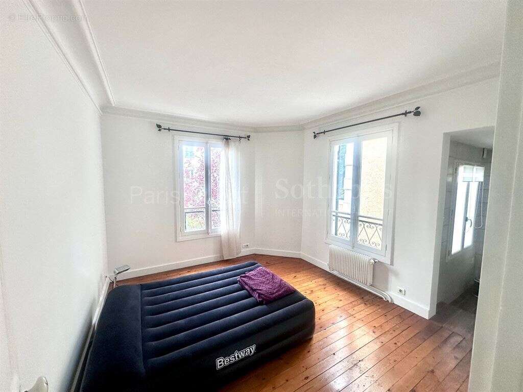 Maison à PARIS-16E