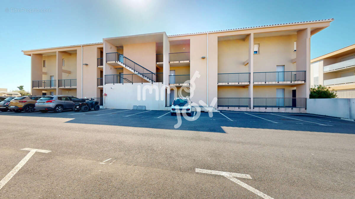 Appartement à SAUVIAN